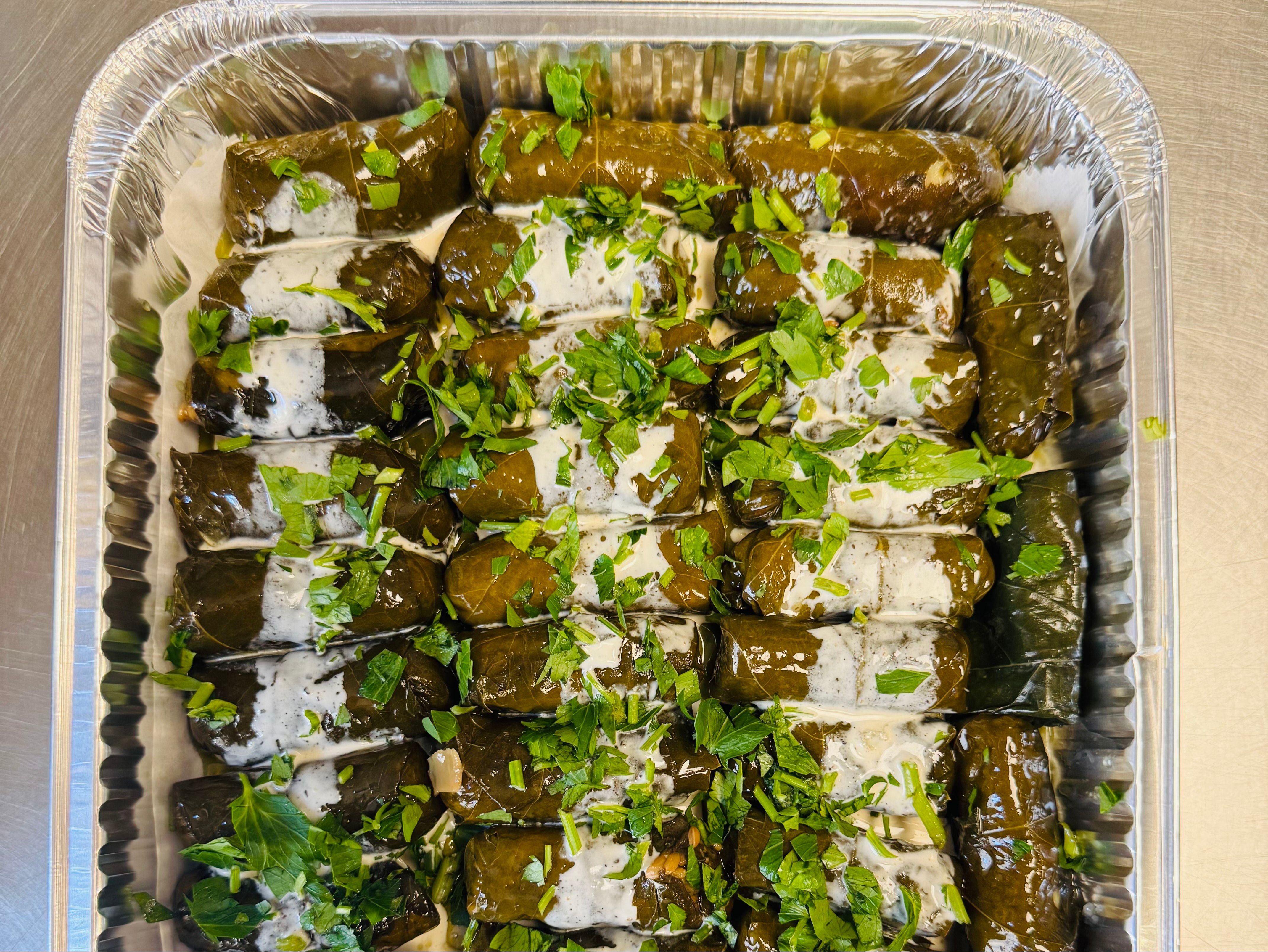 HALF TRAY GRAPE LEAVES.