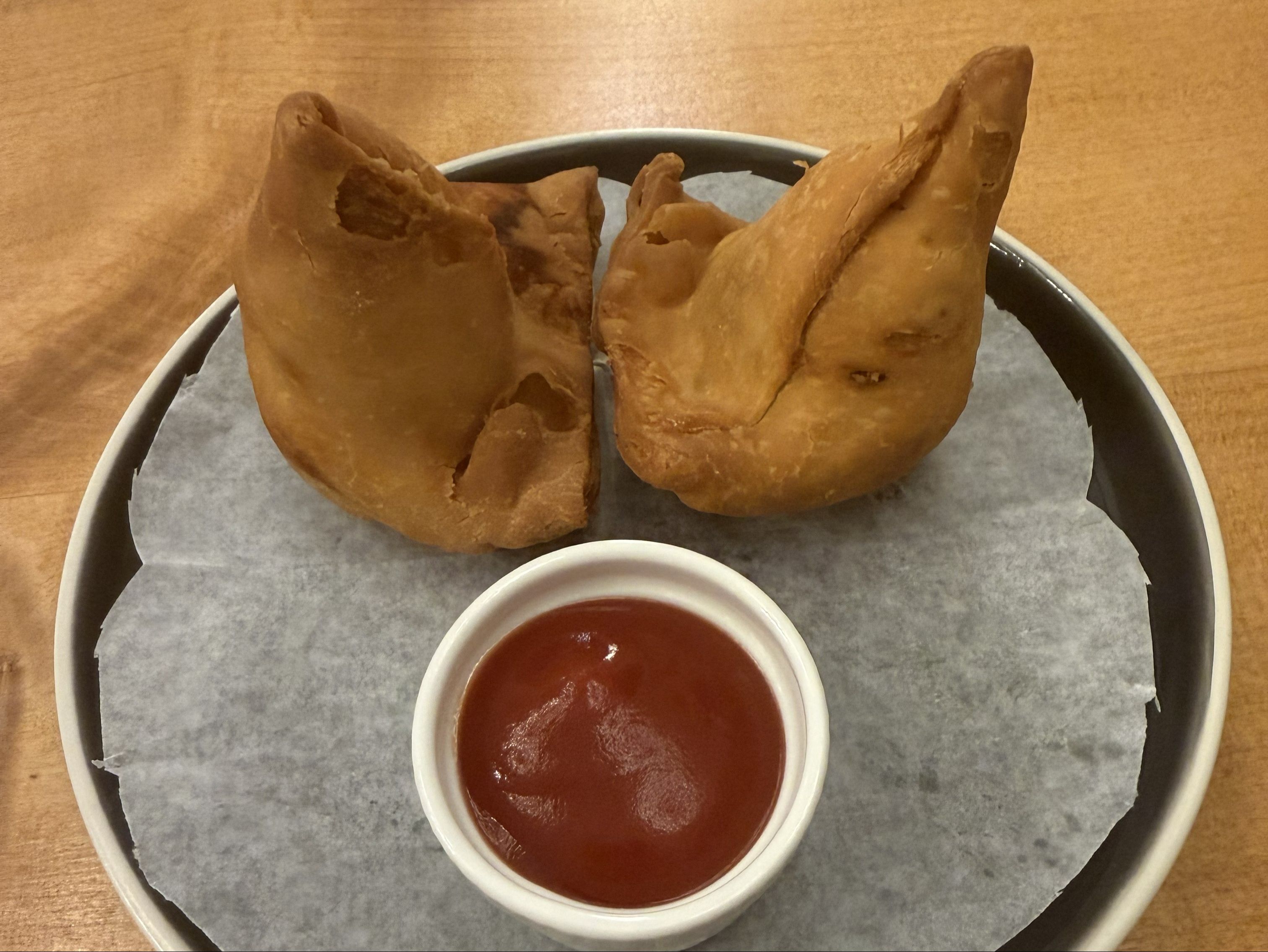 A16. Samosa (2 pcs)