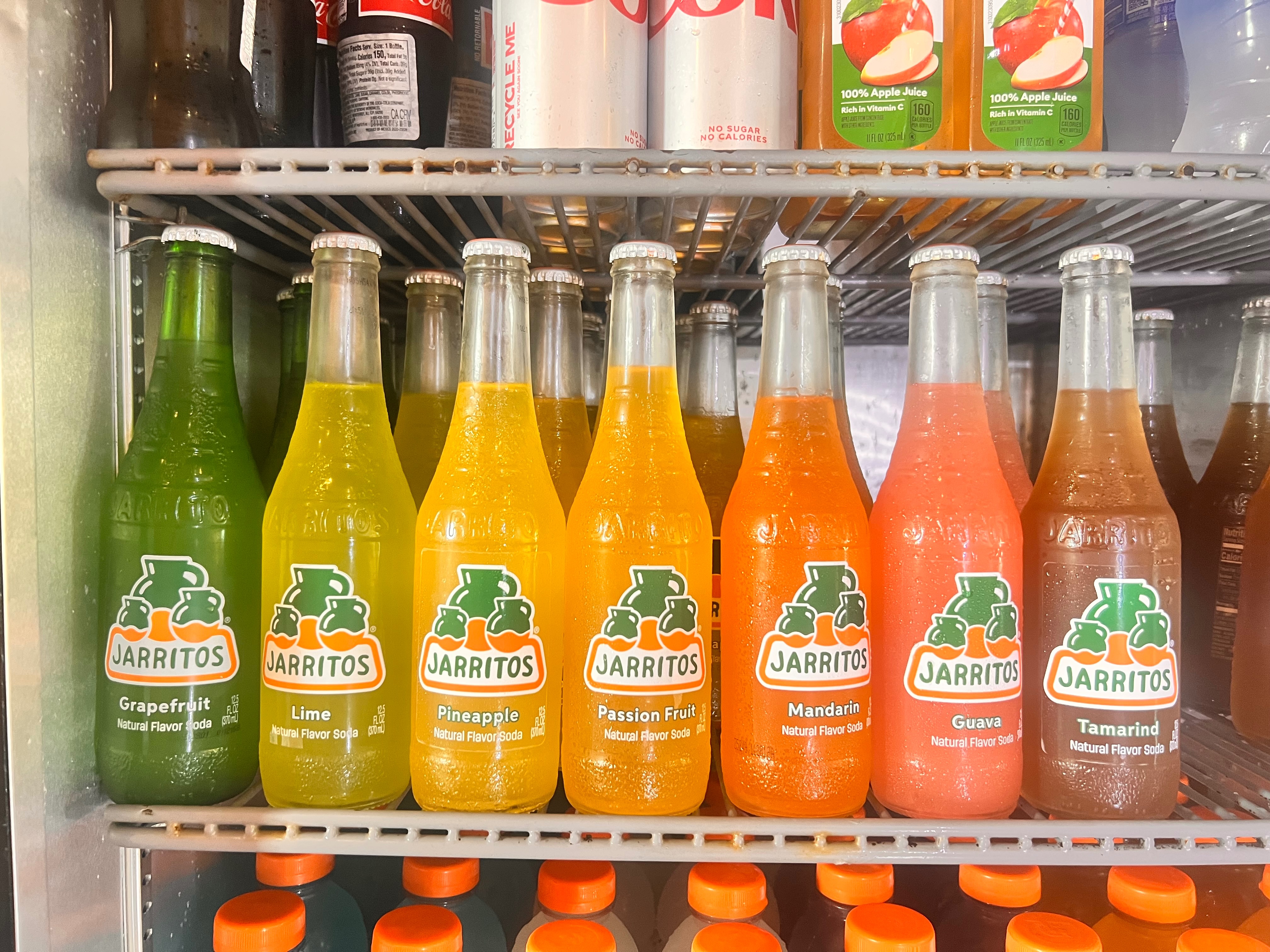 Jarritos.