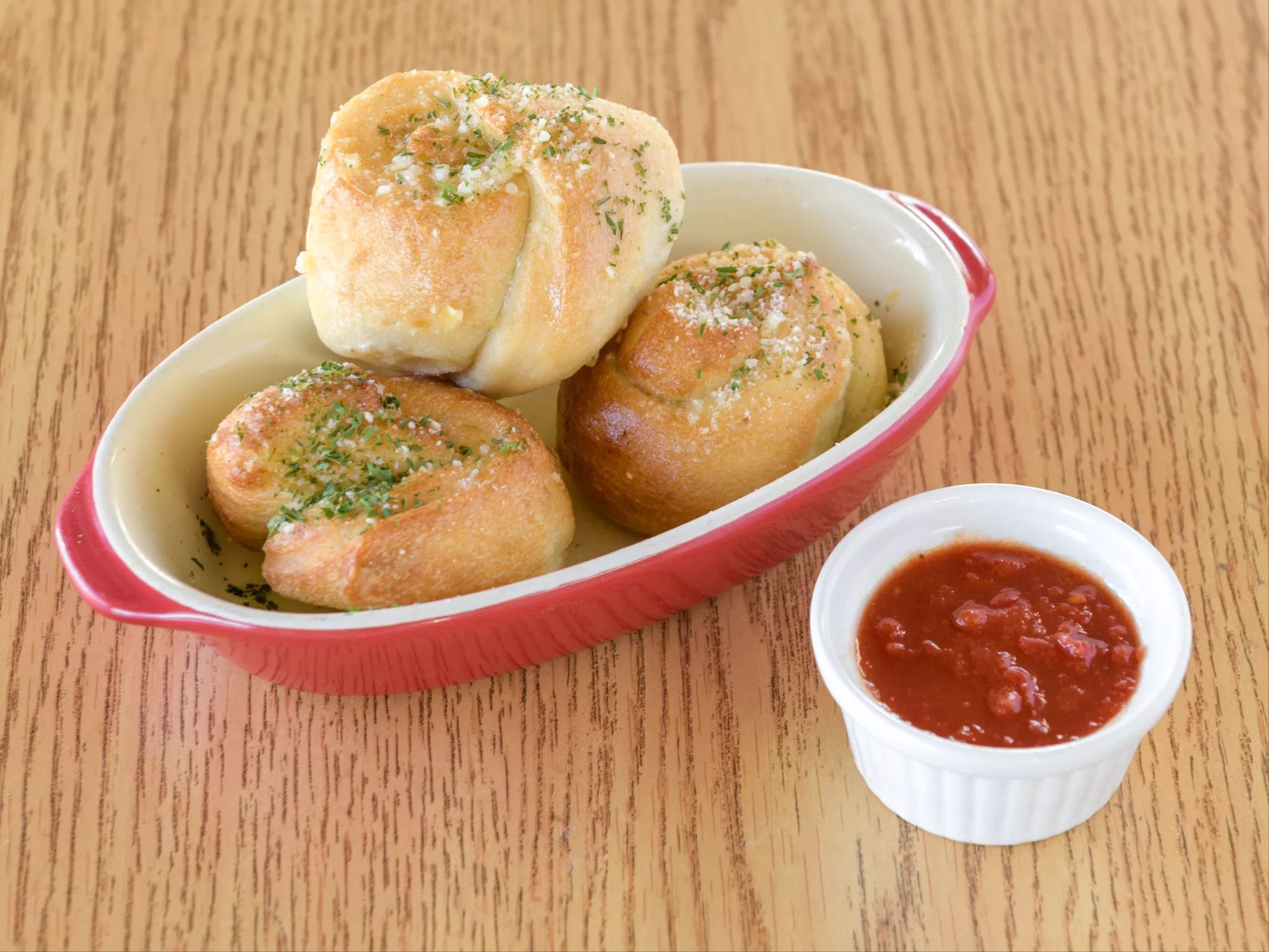 Garlic Knots.