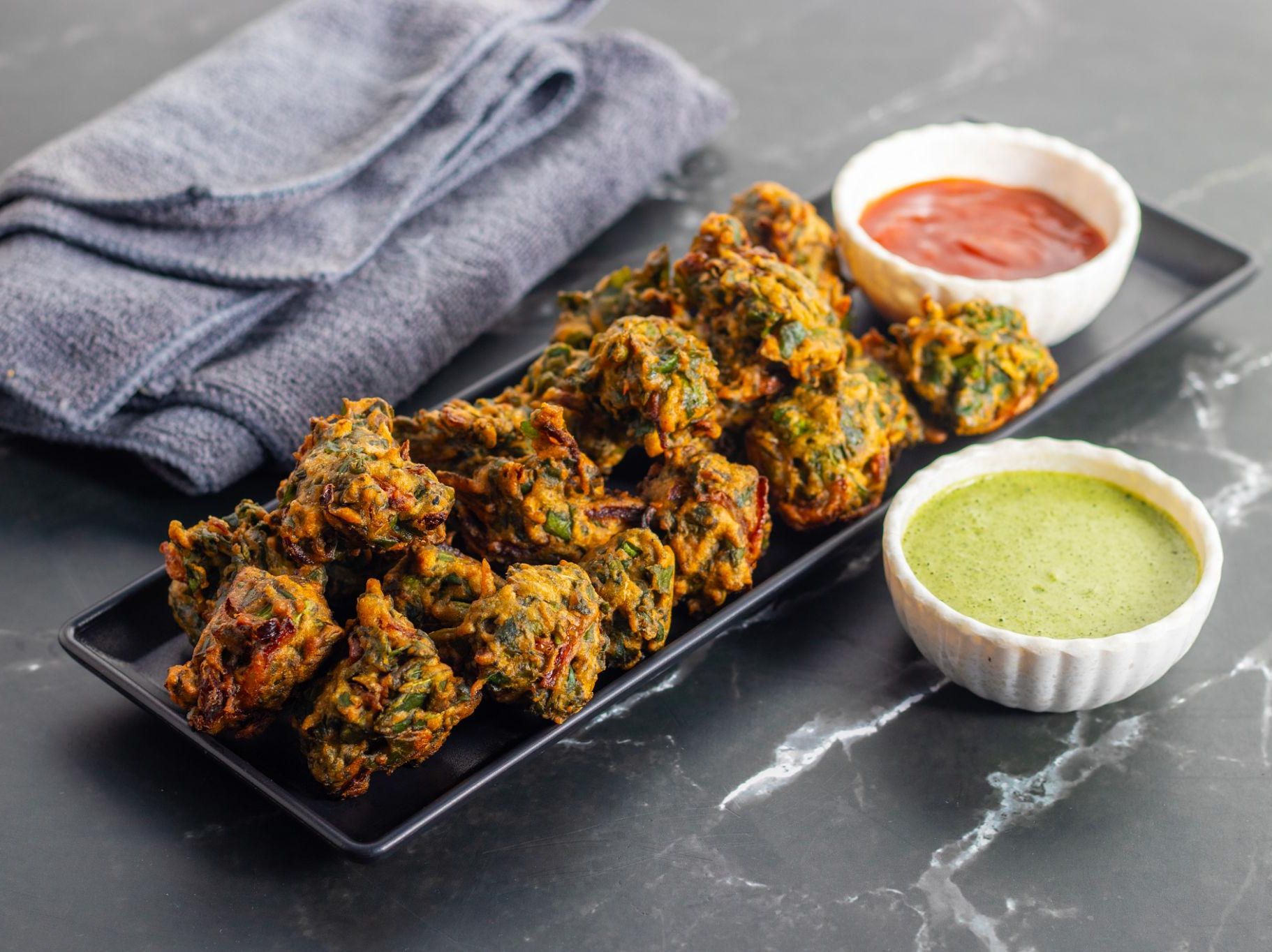 PALAK PAKODA.