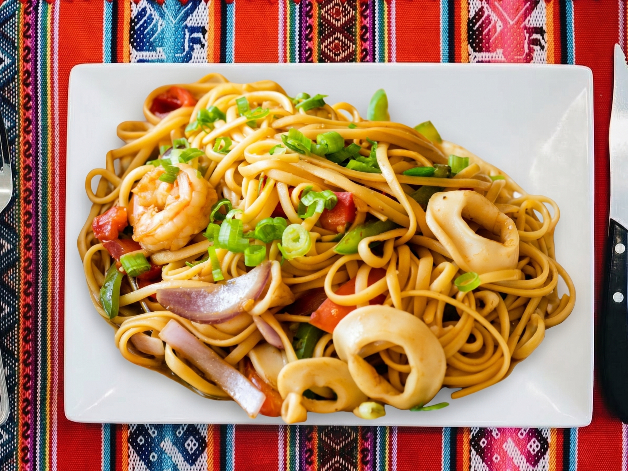 Tallarin Saltado Mariscos.