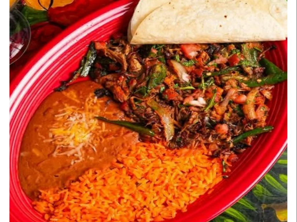 Carnitas A La Mexicana