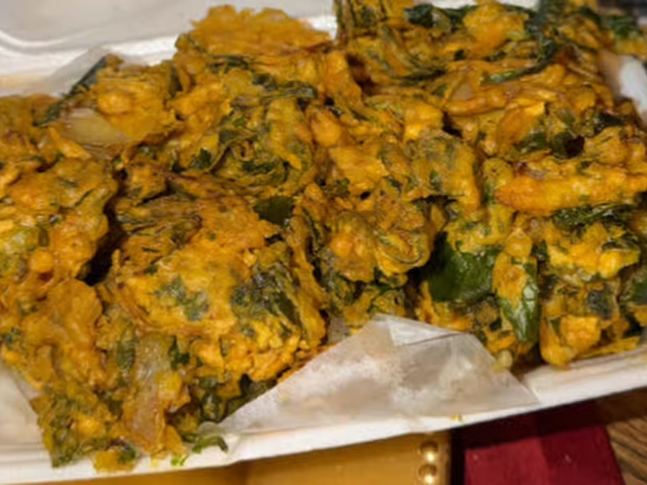 Spinach Onion Pakora.