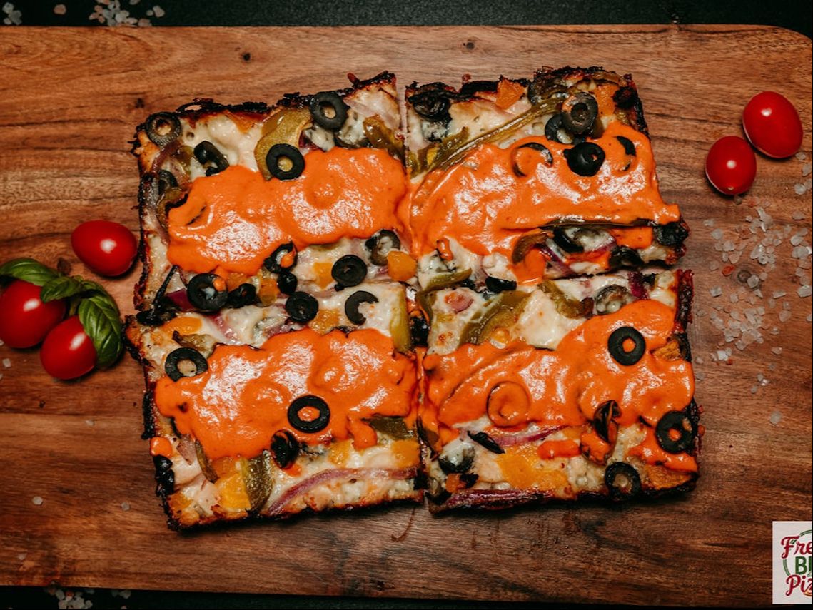Pizza Pollo Small.