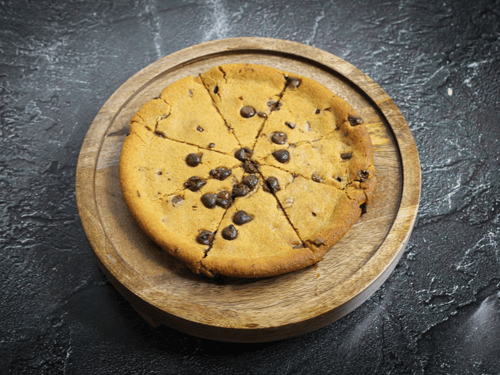 Chocolate Chip Cookie Pizza