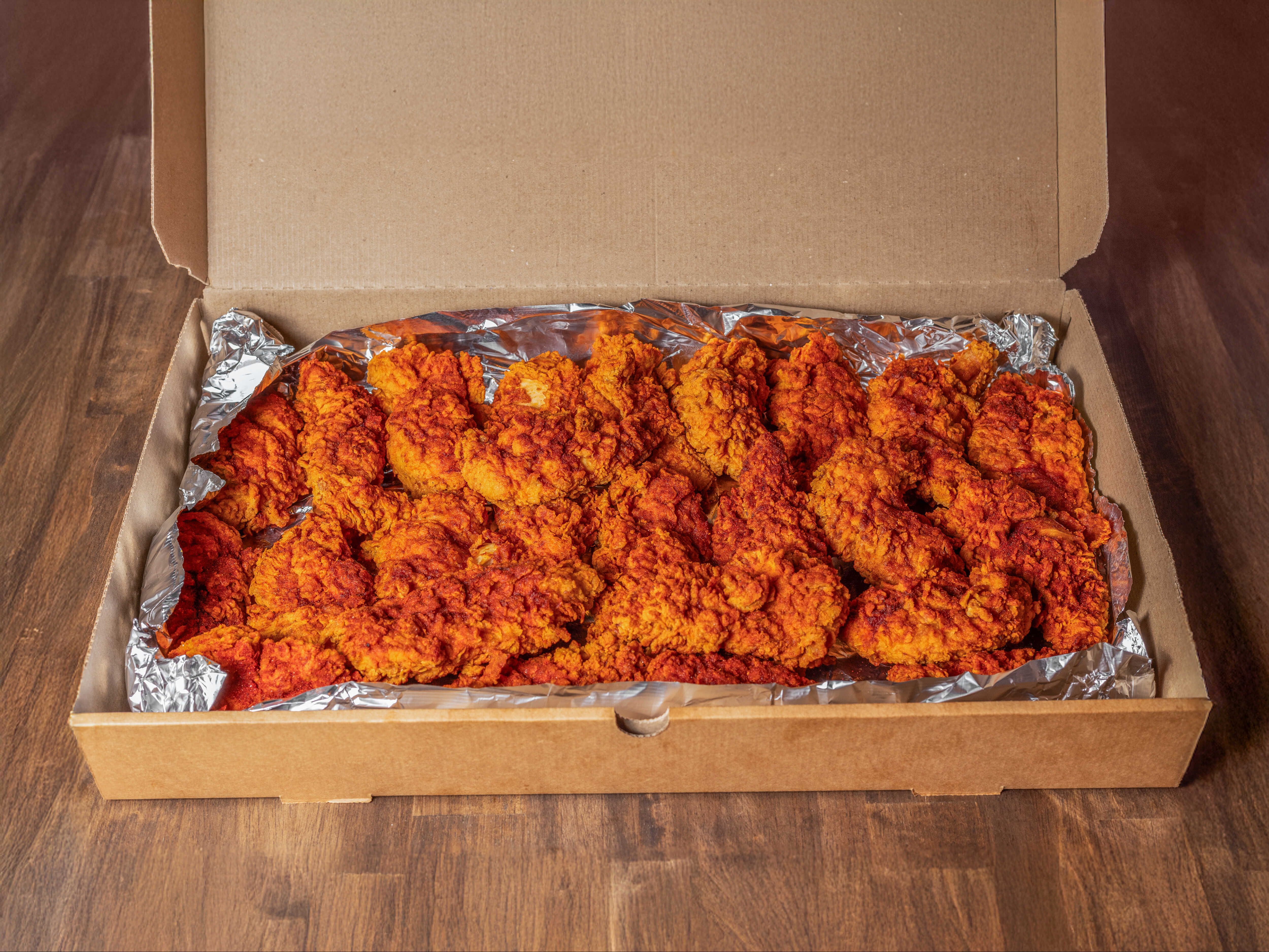 Nashville Hot Tender Box (50 Tenders).