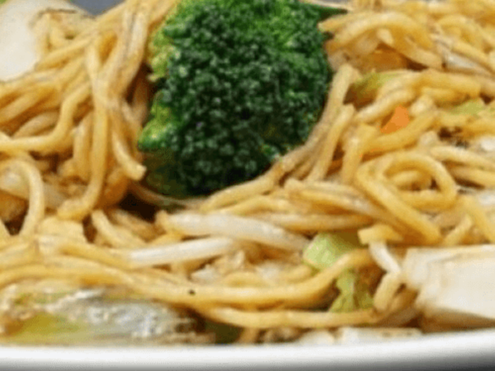 Vegetable Lo Mein.