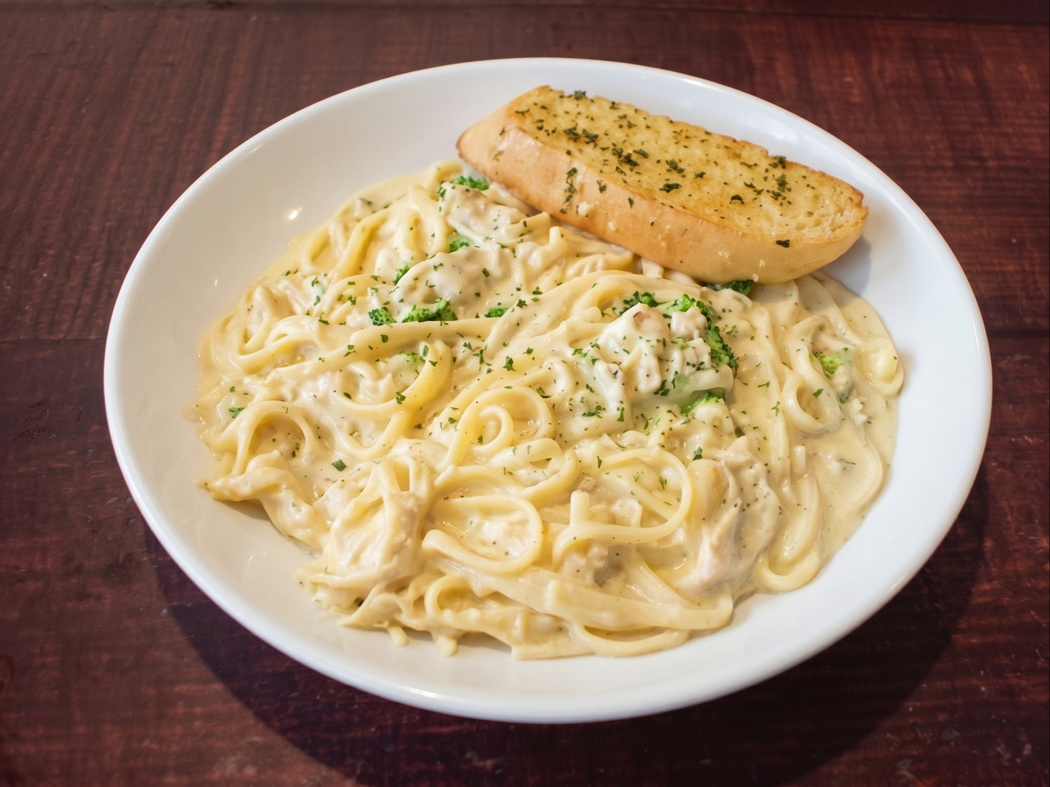 Chicken Alfredo.