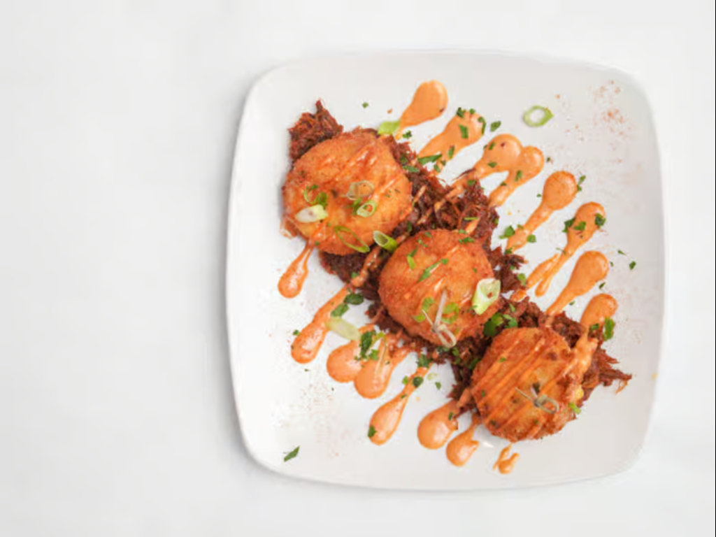 Mac N Cheese Bites (Dinner).