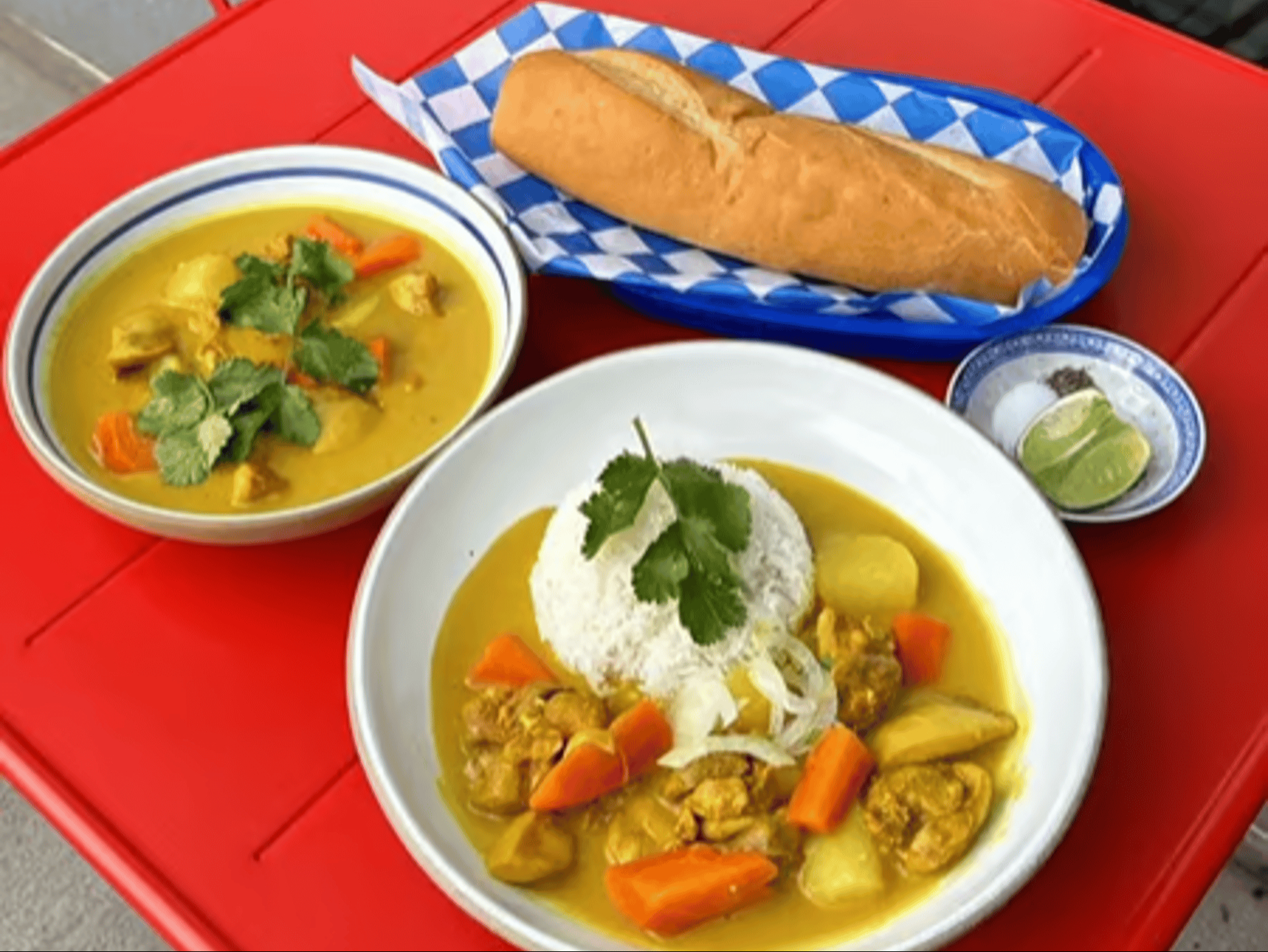 Chicken Curry - Bread.