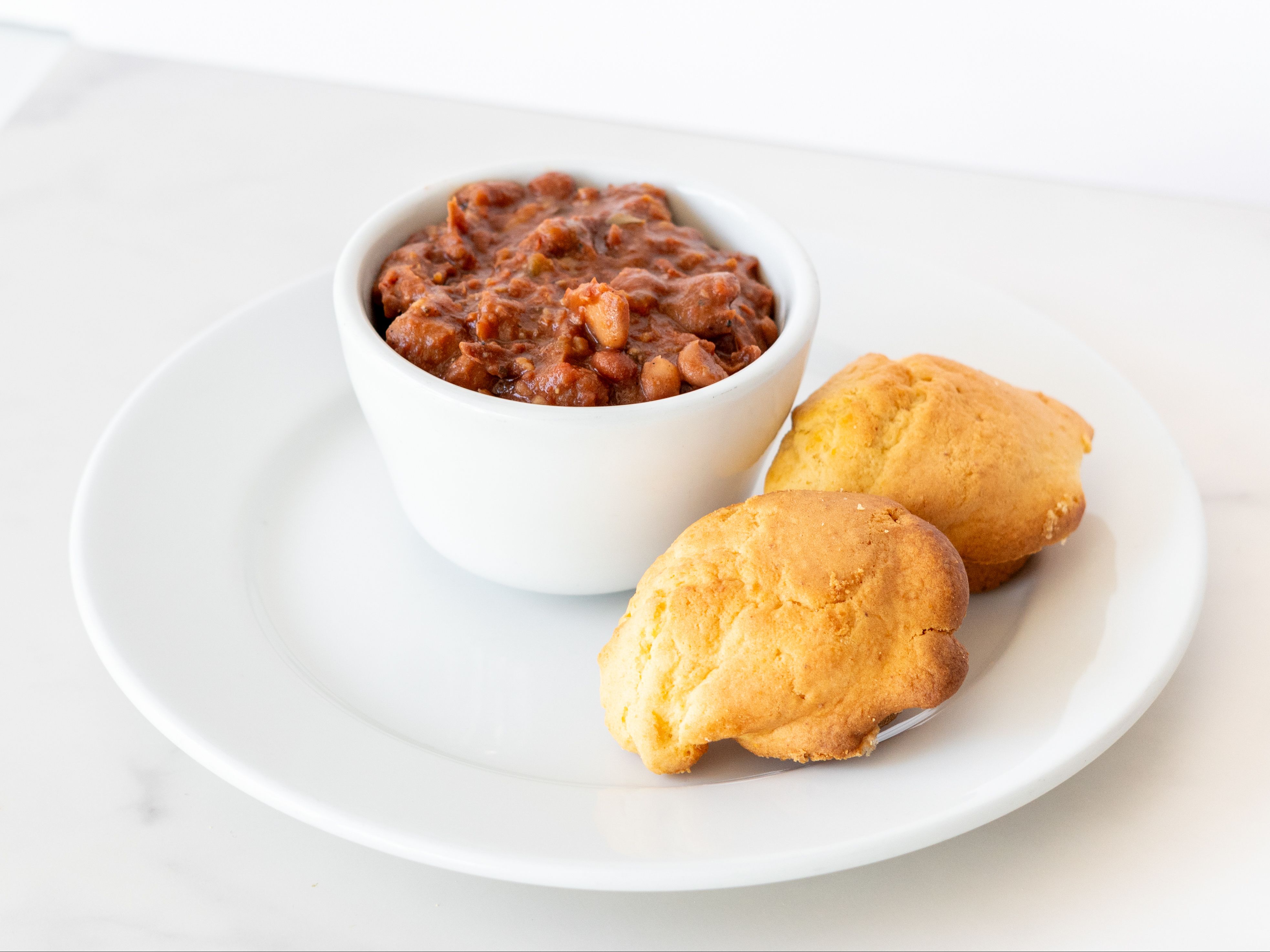 8 oz. Chili + Cornbread.