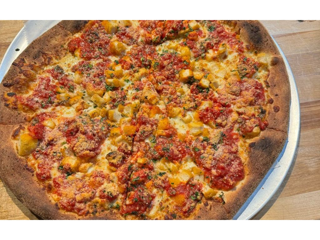 Chicken Parm Pizza Large 16".