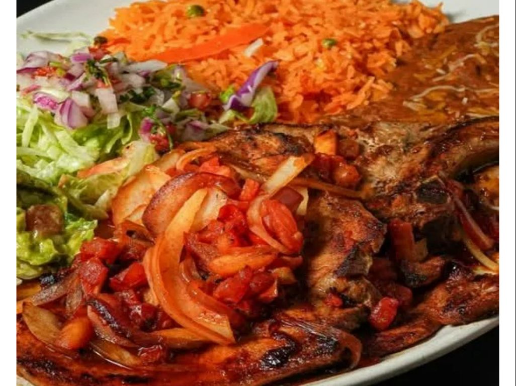 Steak A La Tampiquena.