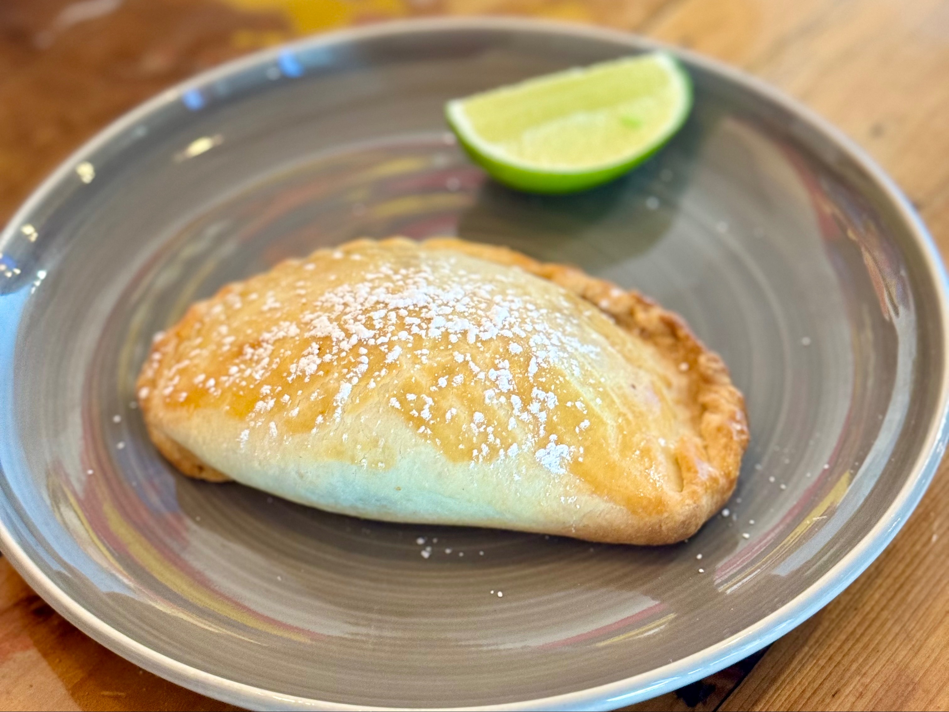 Empanada Pollo.