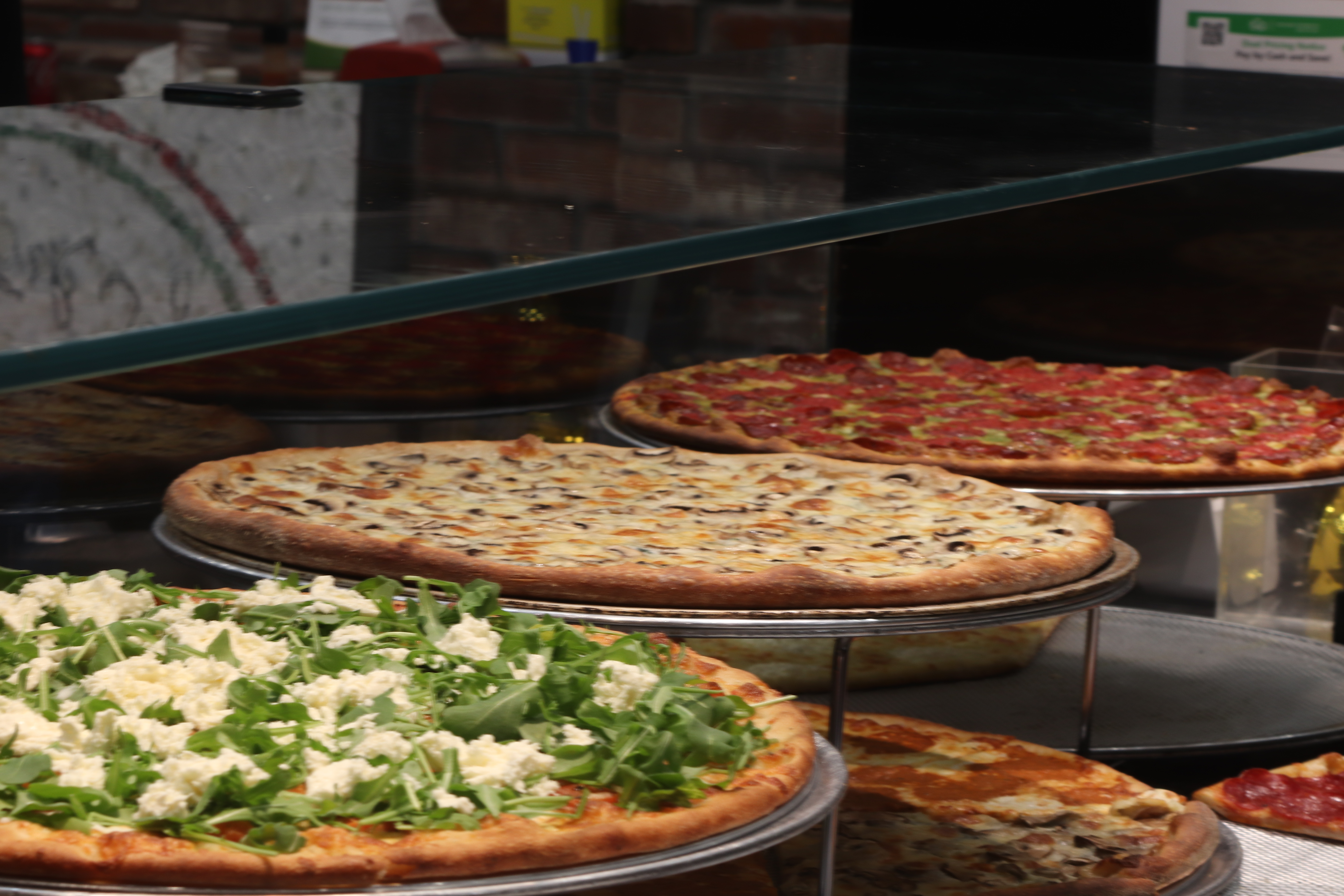 NUOVO YORK PIZZA - About Us