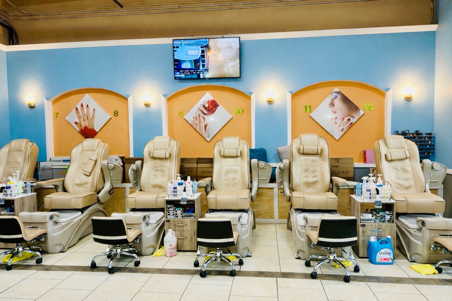 Welcome to Rainier Nails & Spa, a veteran-owned salon under new management offering manicures, pedicures, gel, and acrylic services. Walk-ins welcome. Military discount available. Loyalty rewards.
