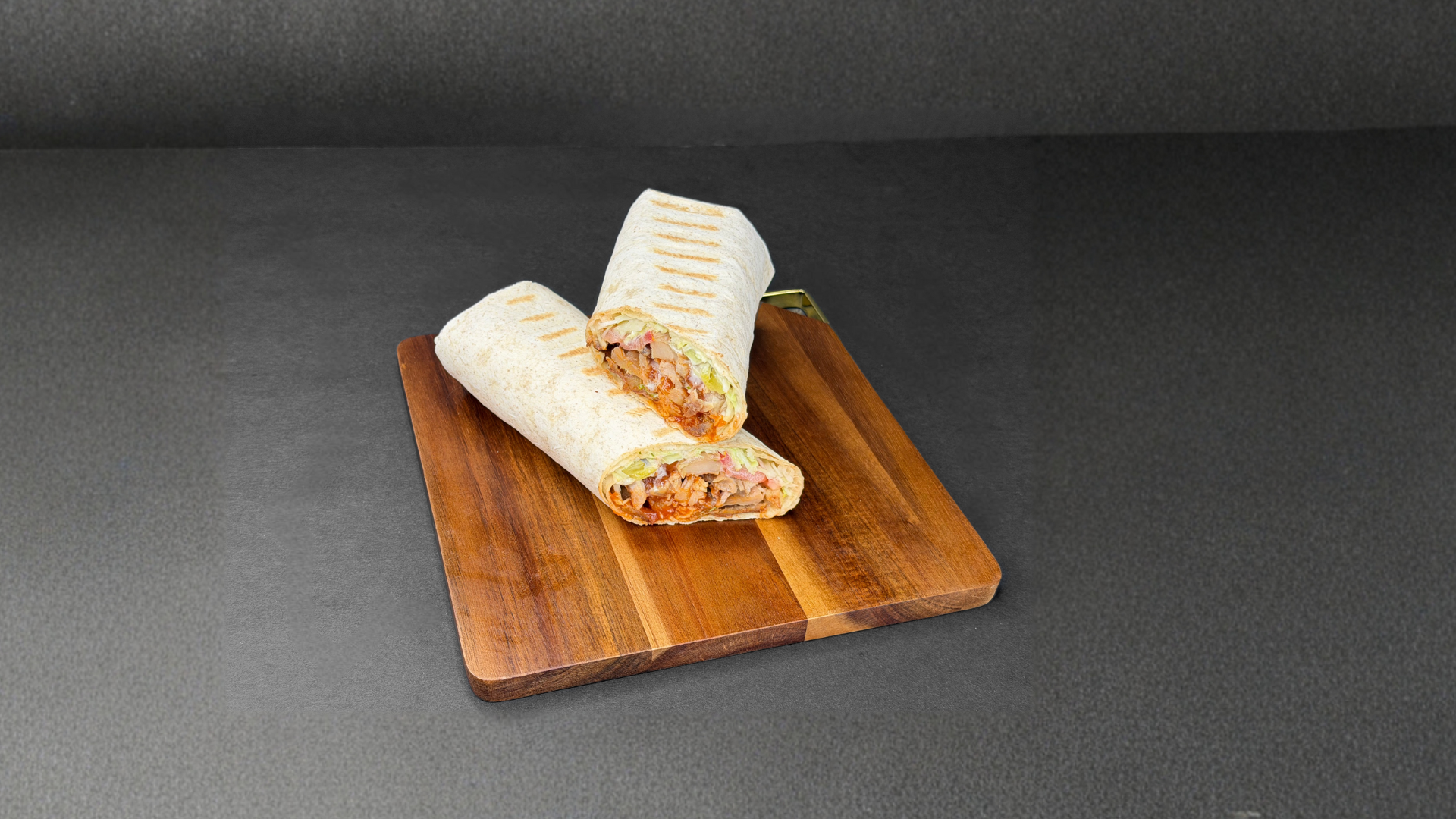 Randevu Shawarma — the place for happy people 💛