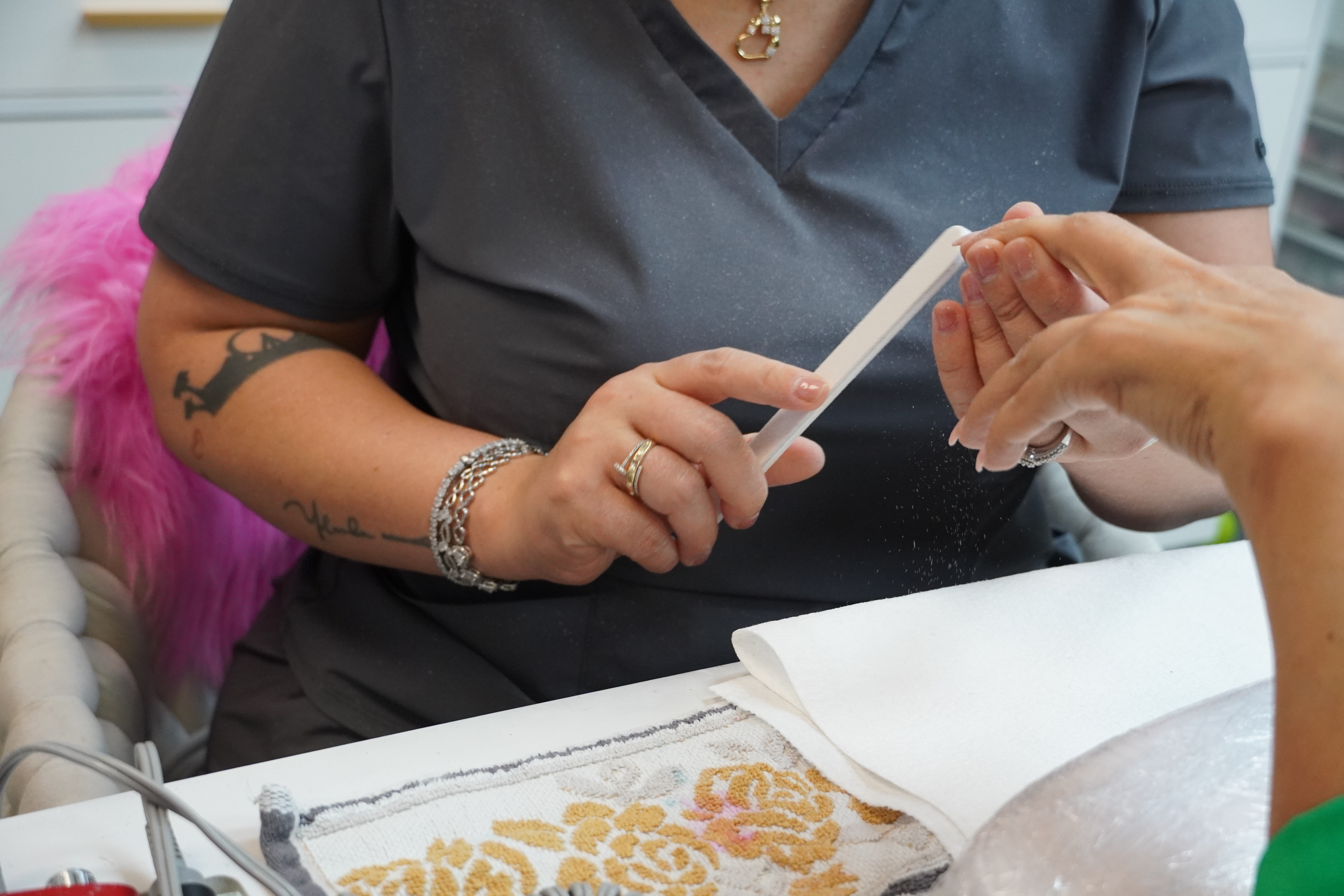 Bienvenida a Royaltys Salon & Spa!