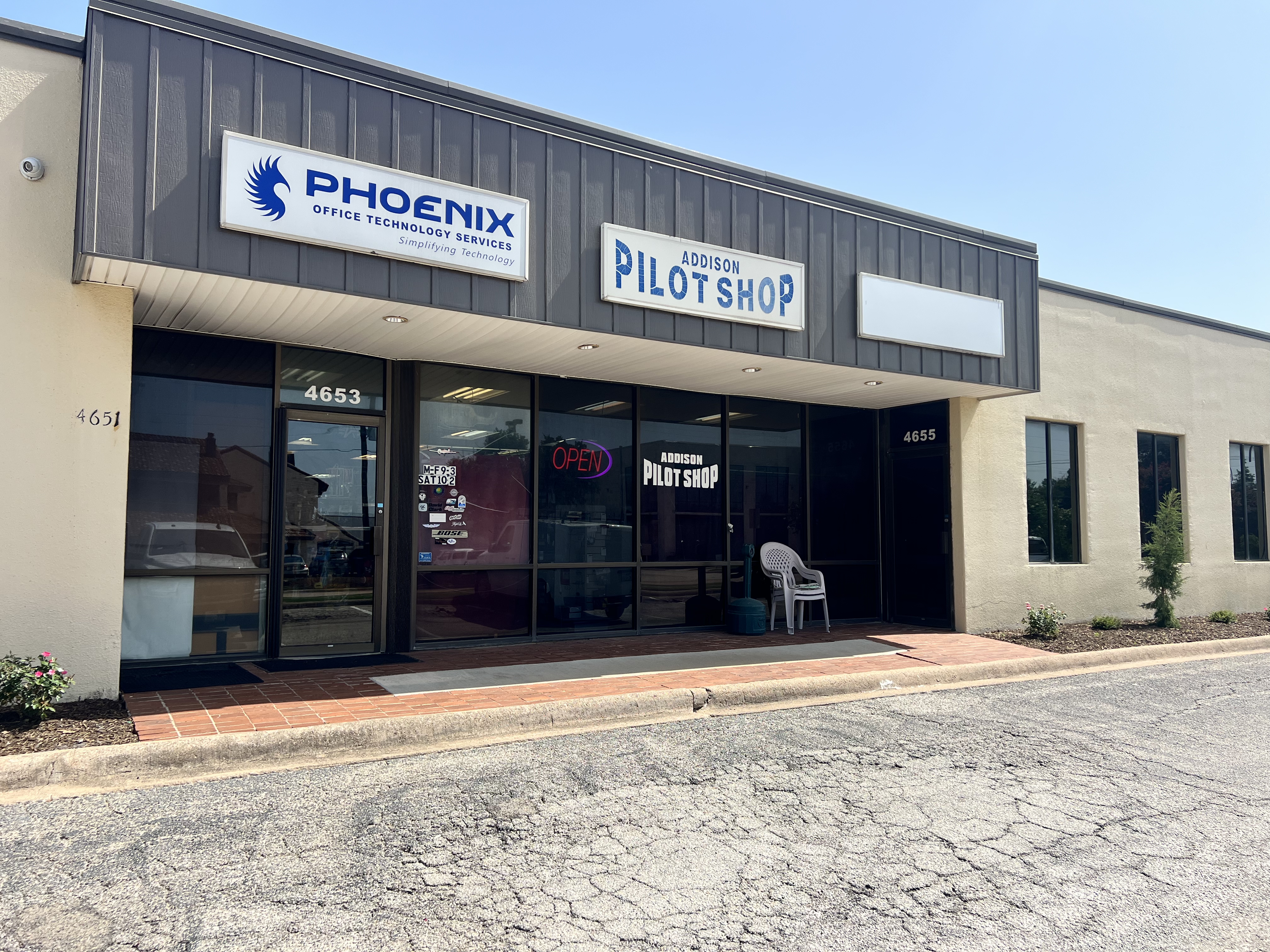 ADDISON PILOT SHOP - About Us